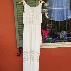 White maxi dress